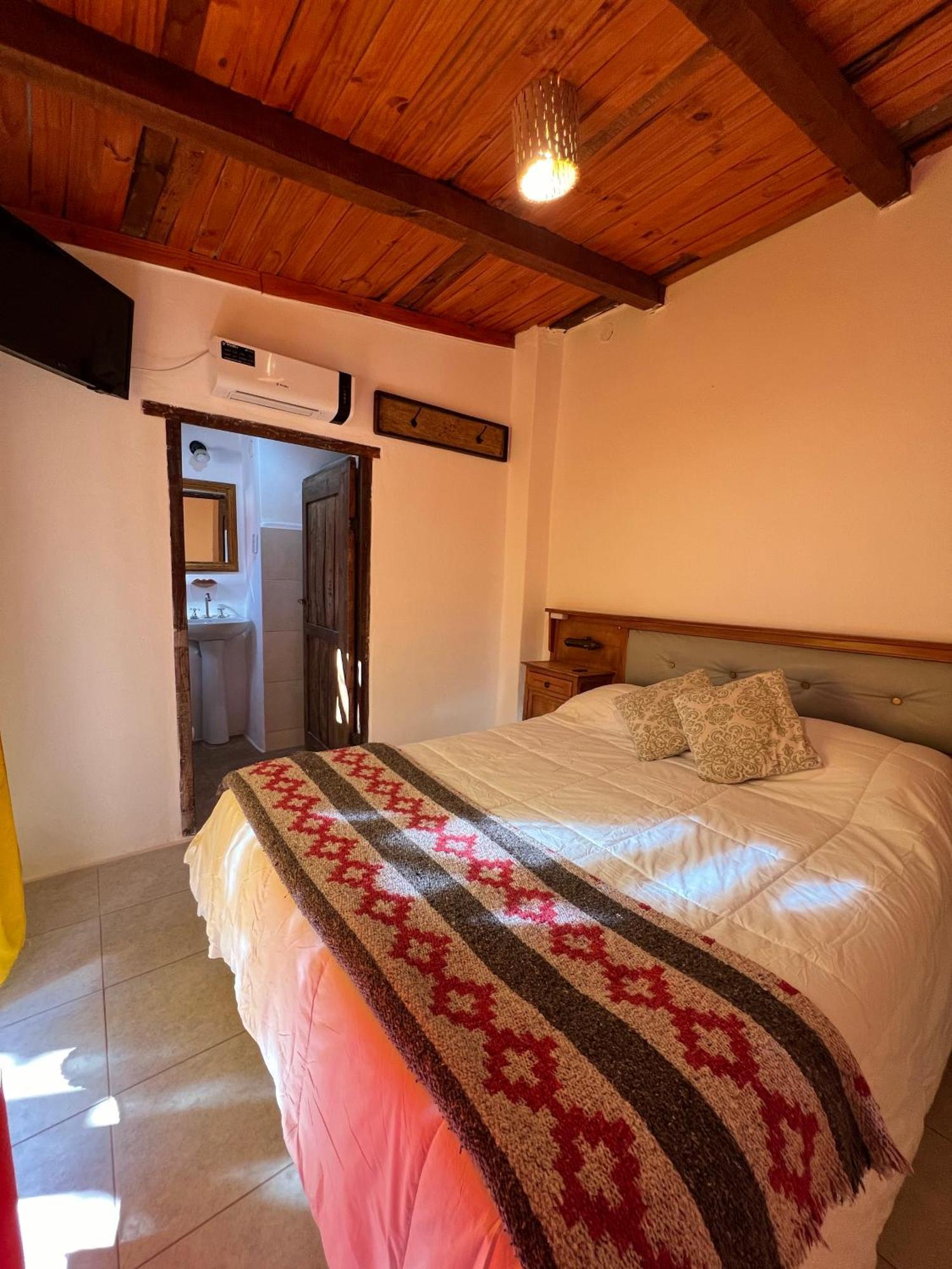 Hostal Tierra Andina 卡法亚特 客房 照片